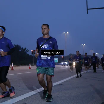 Runner Photo 7322047
