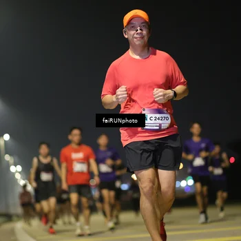 Runner Photo 7322060