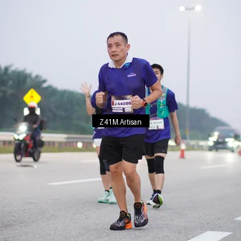 Runner Photo 7322081