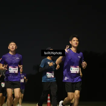 Runner Photo 7322082