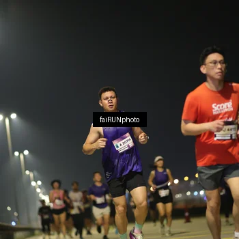 Runner Photo 7322086