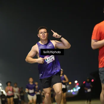 Runner Photo 7322101