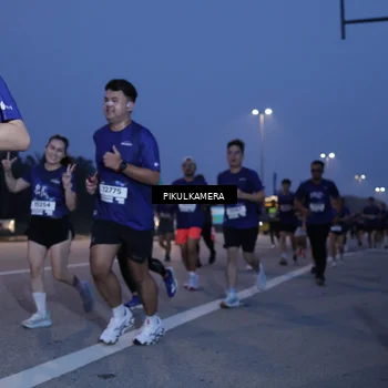 Runner Photo 7322198