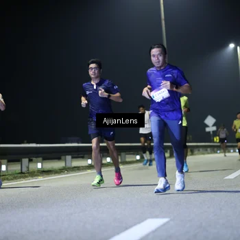 Runner Photo 7322266
