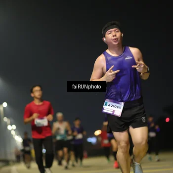 Runner Photo 7322307