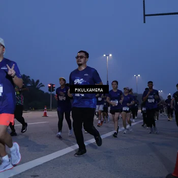 Runner Photo 7322374