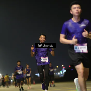 Runner Photo 7322396