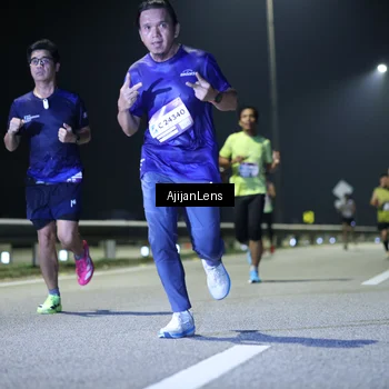 Runner Photo 7322470