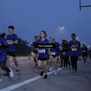 Runner Photo 7322499