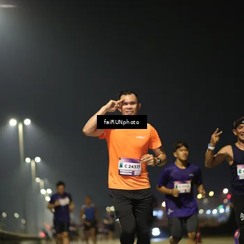 Runner Photo 7322653