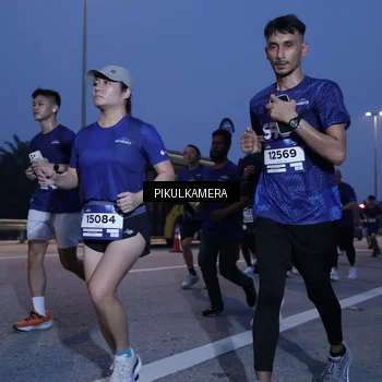 Runner Photo 7322666