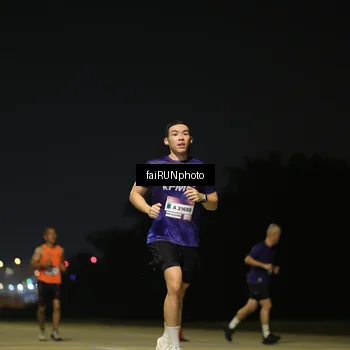 Runner Photo 7322702