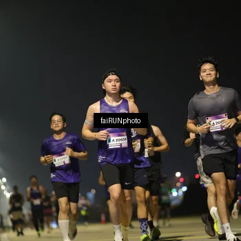 Runner Photo 7322755