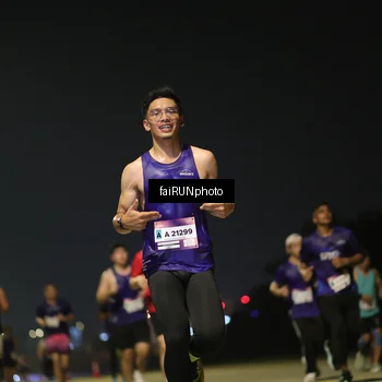 Runner Photo 7322790