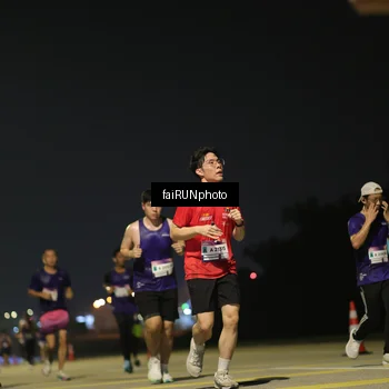 Runner Photo 7322802