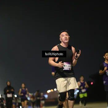 Runner Photo 7322849