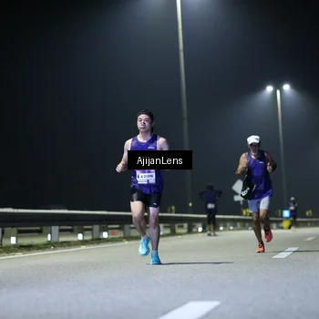 Runner Photo 7322875