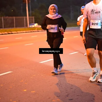 Runner Photo 7322886