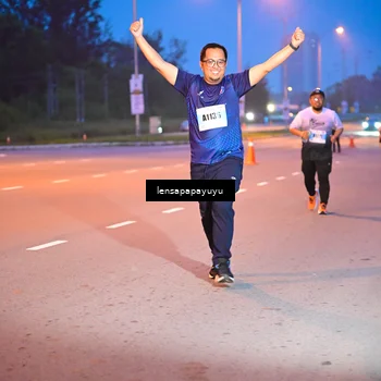 Runner Photo 7322895