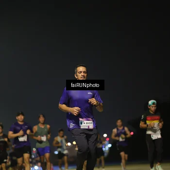 Runner Photo 7322901