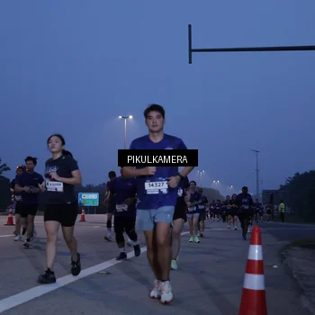 Runner Photo 7322914