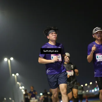 Runner Photo 7322939