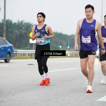 Runner Photo 7322998