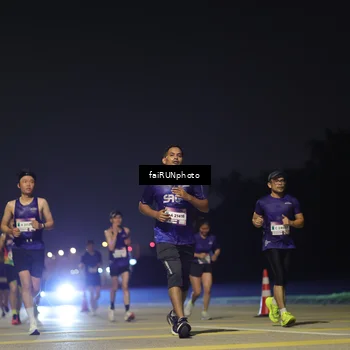 Runner Photo 7323013