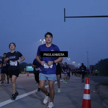 Runner Photo 7323019