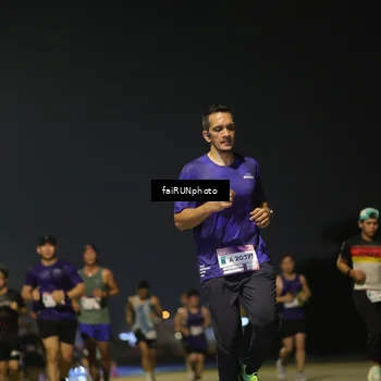 Runner Photo 7323020