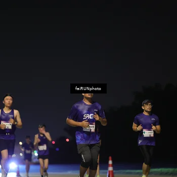 Runner Photo 7323029