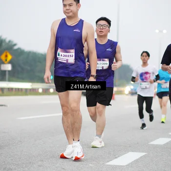 Runner Photo 7323035