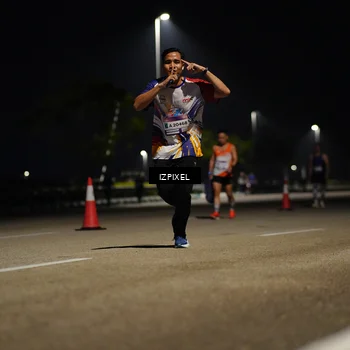 Runner Photo 7323050