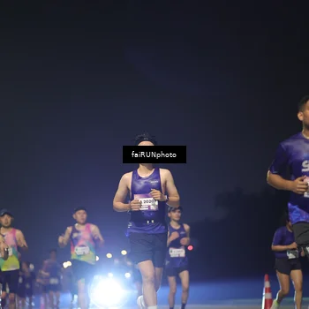 Runner Photo 7323074