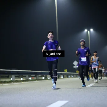 Runner Photo 7323095