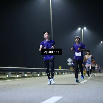 Runner Photo 7323110