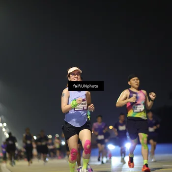 Runner Photo 7323111