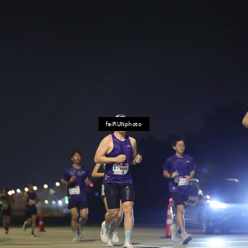 Runner Photo 7323114