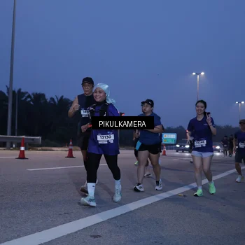 Runner Photo 7323165