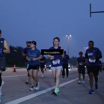 Runner Photo 7323176