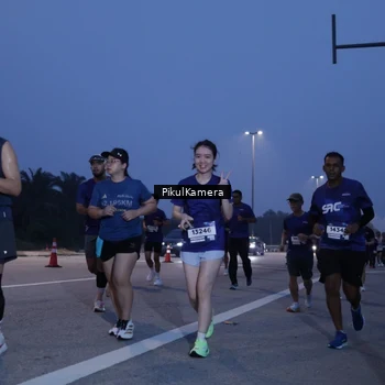 Runner Photo 7323363