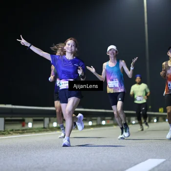 Runner Photo 7323376