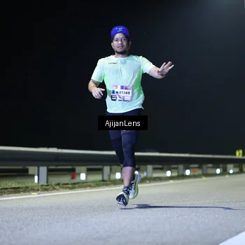 Runner Photo 7323390