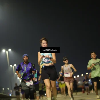 Runner Photo 7323404