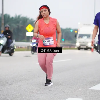 Runner Photo 7323415