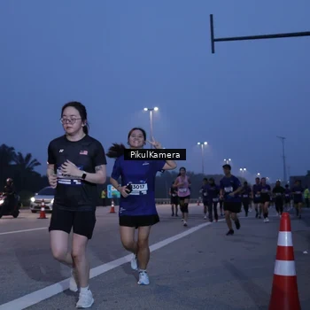 Runner Photo 7323447