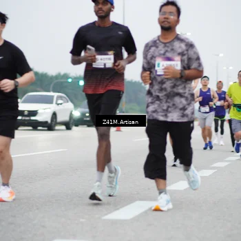Runner Photo 7323459