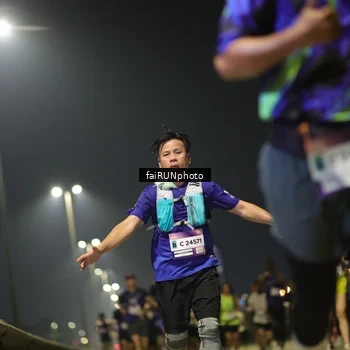 Runner Photo 7323475