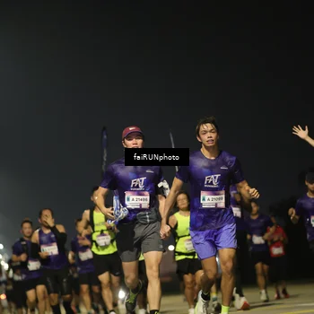 Runner Photo 7323531