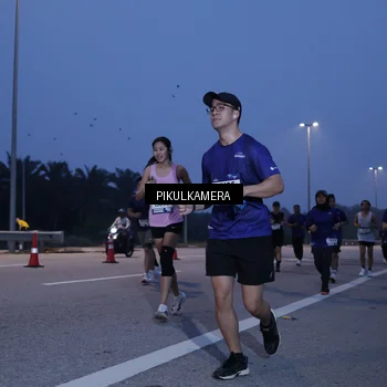 Runner Photo 7323545